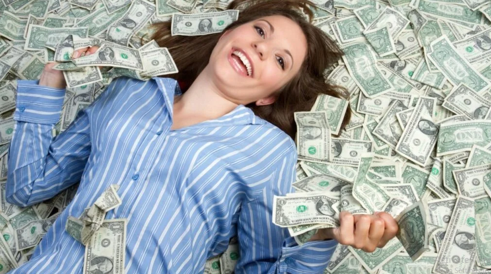Four Zodiac Signs Dream of Dollars