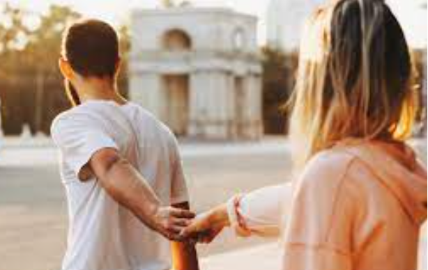 10 Clear Signs That the Person You’re Chasing Is Trying to Avoid You 10 Clear Signs That the Person You’re Chasing Is Trying to Avoid You