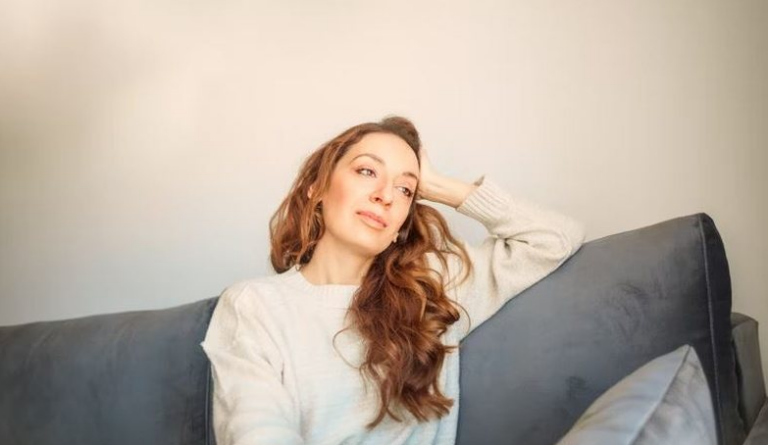 When Love Lingers but the Relationship Ends: How to Cope with Emotional Whiplash When Love Lingers but the Relationship Ends: How to Cope with Emotional Whiplash